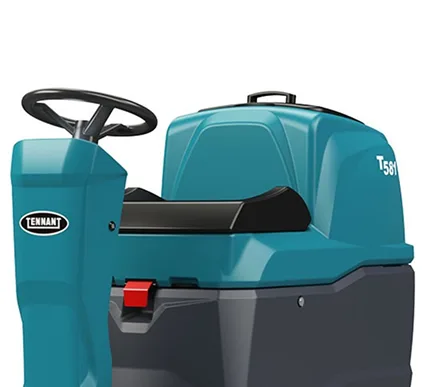 Tennant T581 – kompaktowy samojezdny automat szorujący (zdjęcie 6)