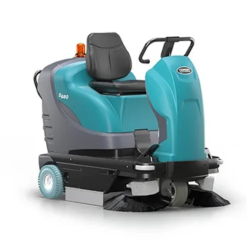 Tennant S680 – kompaktowa zamiatarka zasilana akumulatorowo
