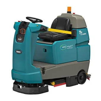Tennant T7 AMR – zautomatyzowana maszyna do szorowania podłóg (zdjęcie 2)